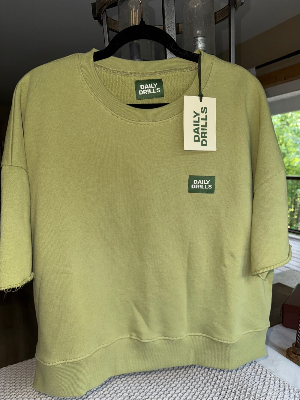 DAILY DRILLS Patch Cropped Sleeve Crew, size XS/S. NIB & NWT.